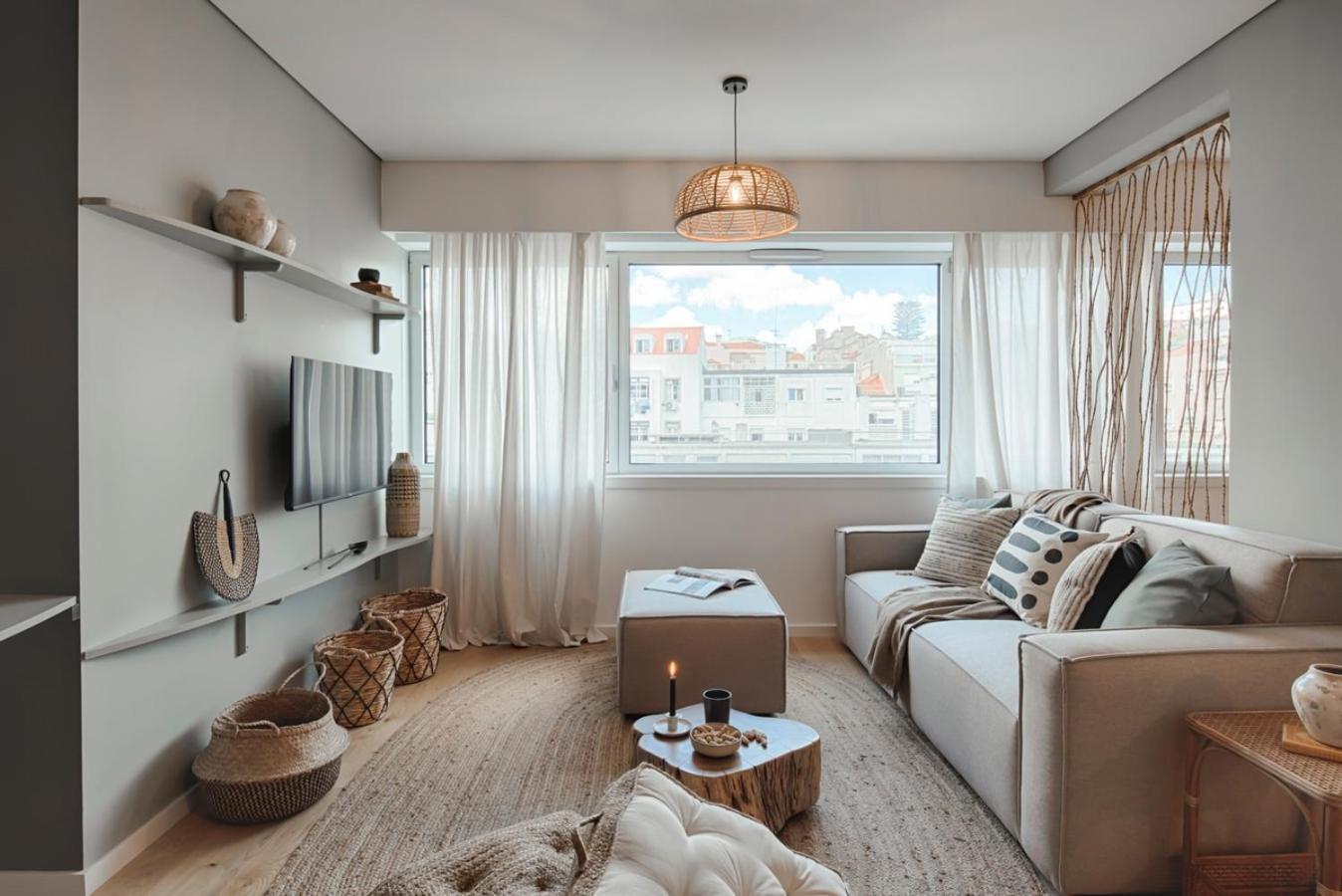 Efe - 3 Bedrooms In Lapa * Lisboa
